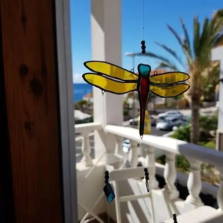 La Calma - Sea View - Private Spaces 100m Guest house *