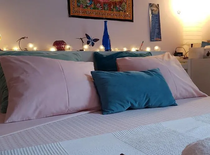 La Calma - Sea View - Private Spaces 100m 게스트하우스 *