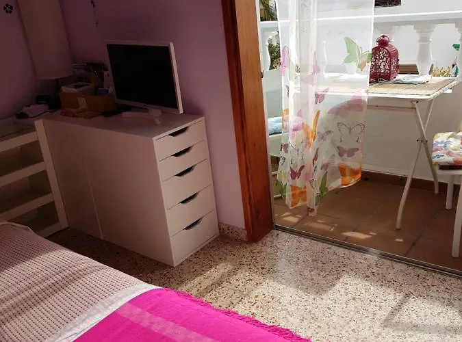 La Calma - Sea View - Private Spaces 100m ゲストハウス *